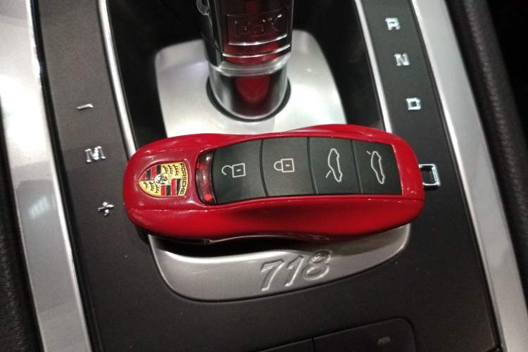 Used Porsche 718 2020 Boxster 2.0T Vehicle Key
