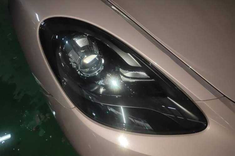 Used Porsche 718 2020 Boxster 2.0T Right Front Headlight