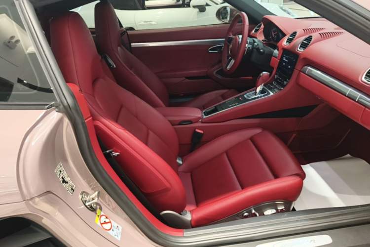 Used Porsche 718 2020 Cayman 2.0T Right Front Seat