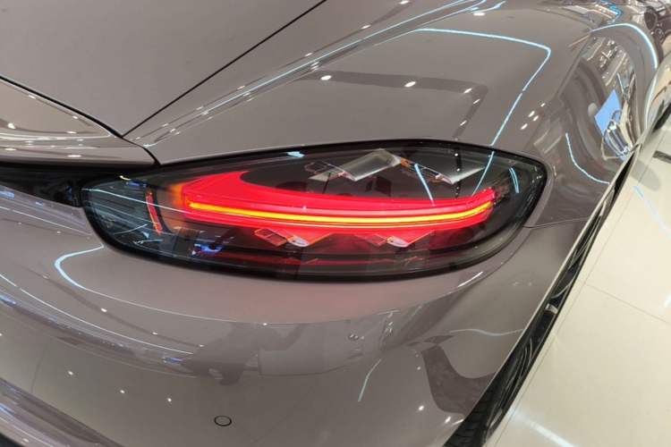 Used Porsche 718 2020 Cayman 2.0T Right Rear Taillight