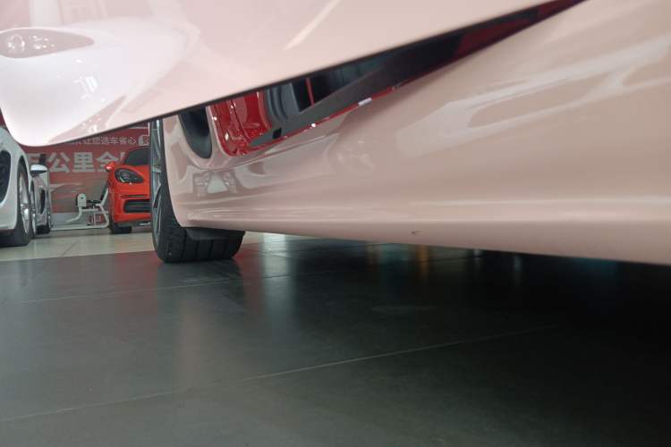 Used Porsche 718 2020 Boxster 2.0T Right Side Sill