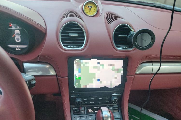 Used Porsche 718 2020 Cayman 2.0T Audio And AC Panel