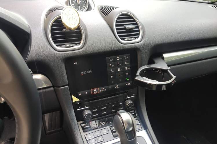 Used Porsche 718 2020 Boxster 2.0T Audio And AC Panel