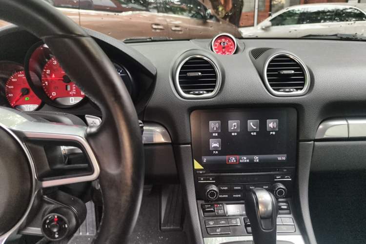Used Porsche 718 2020 Cayman 2.0T Audio And AC Panel
