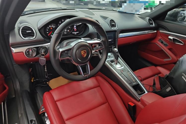 Used Porsche 718 2020 Cayman 2.0T Center Console