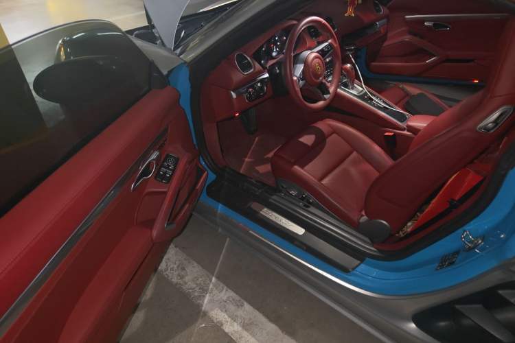 Used Porsche 718 2020 Boxster 2.0T Driver Seat