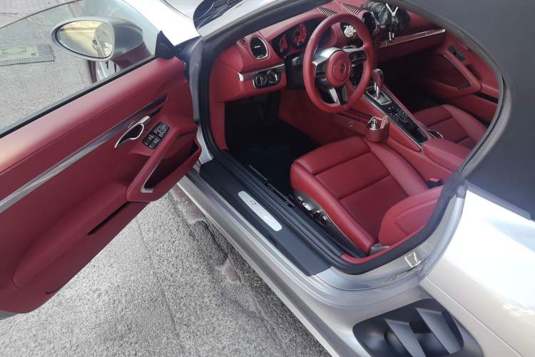 Used Porsche 718 2020 Boxster 2.0T Driver Seat