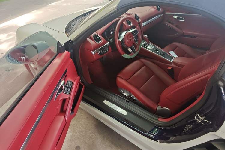 Used Porsche 718 2020 Boxster 2.0T Driver Seat