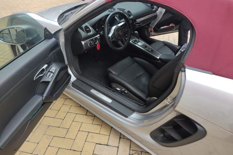 Used Porsche 718 2020 Boxster 2.0T Driver Seat