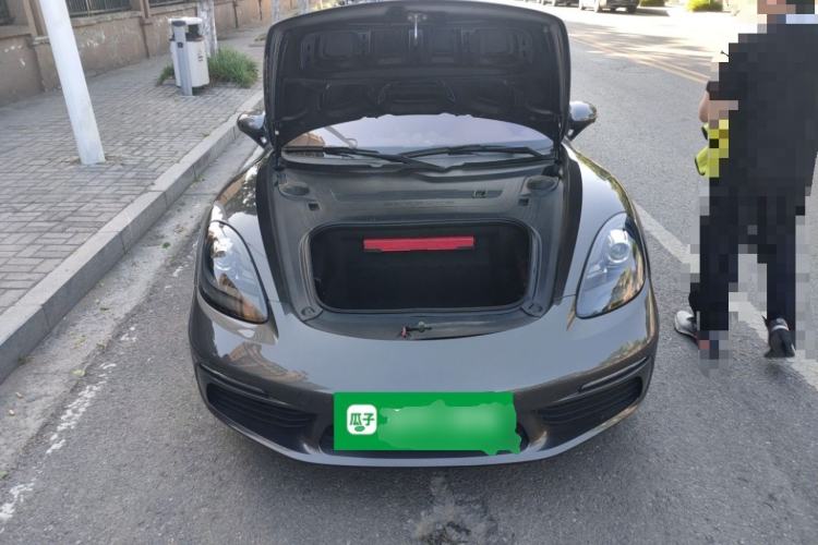 Used Porsche 718 2020 Cayman 2.0T Engine Bay