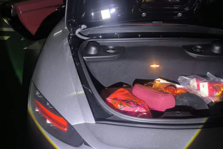 Used Porsche 718 2020 Boxster 2.0T Engine Bay Right