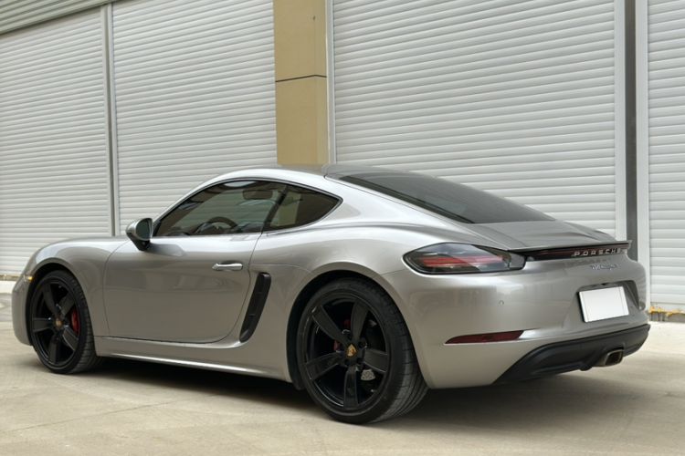 Used Porsche 718 2020 Cayman 2.0T Exterior 1