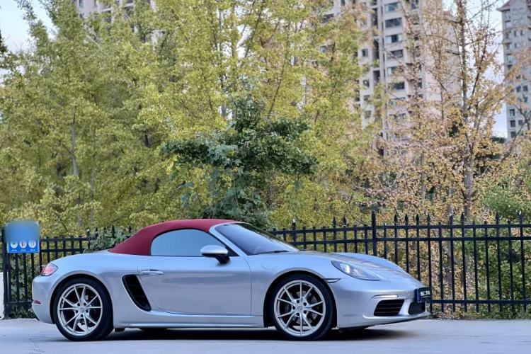 Used Porsche 718 2020 Boxster 2.0T Exterior 4