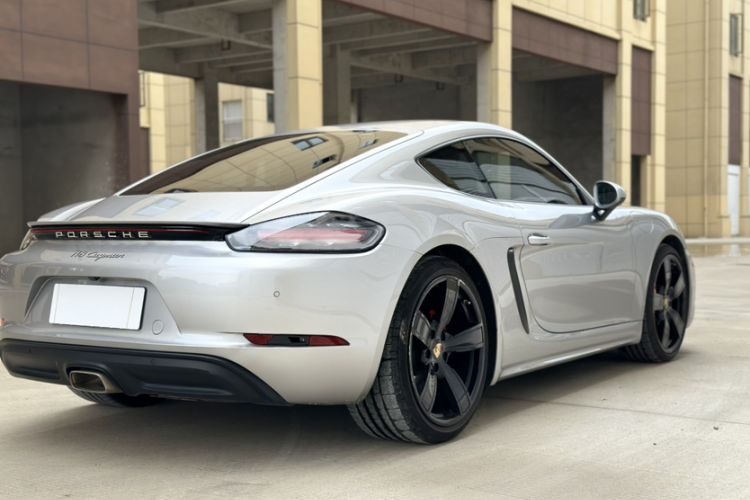 Used Porsche 718 2020 Cayman 2.0T Exterior 5