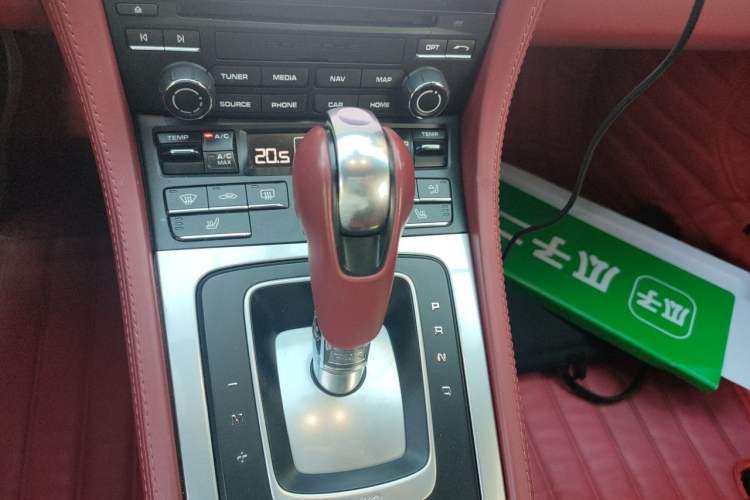Used Porsche 718 2020 Cayman 2.0T Gear Lever