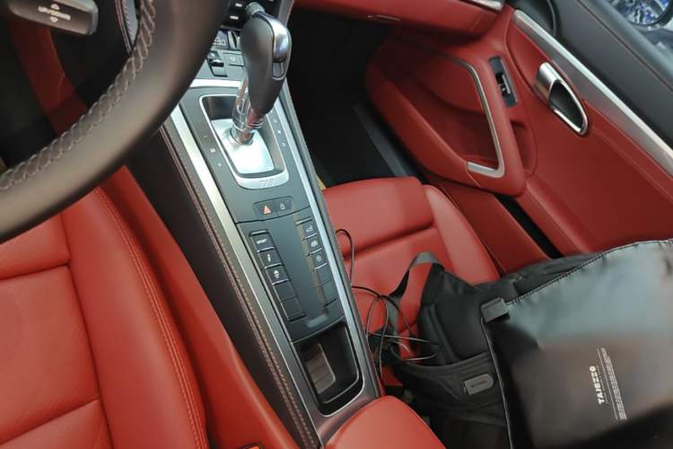 Used Porsche 718 2020 Cayman 2.0T Gear Lever