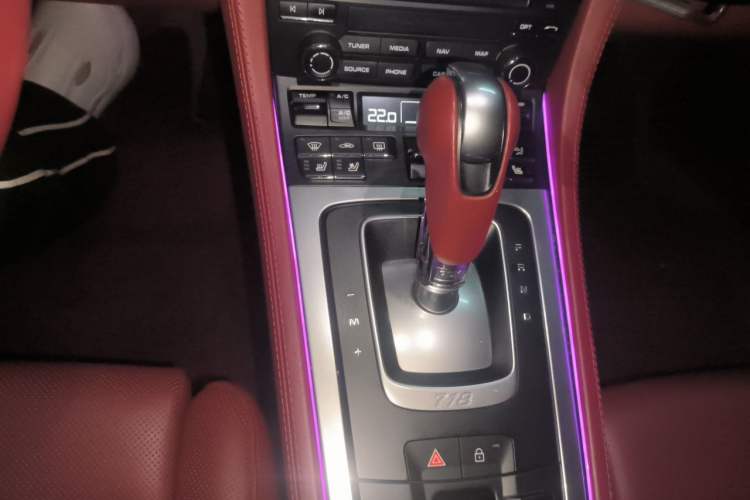 Used Porsche 718 2020 Boxster 2.0T Gear Lever