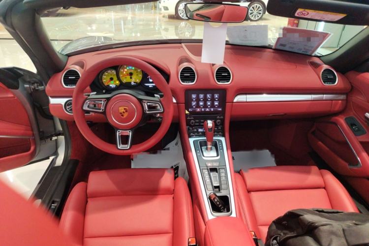Used Porsche 718 2020 Boxster 2.0T Interior 2