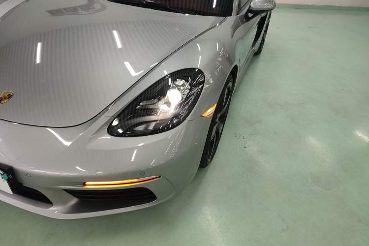 Used Porsche 718 2020 Cayman 2.0T Left Front Headlight
