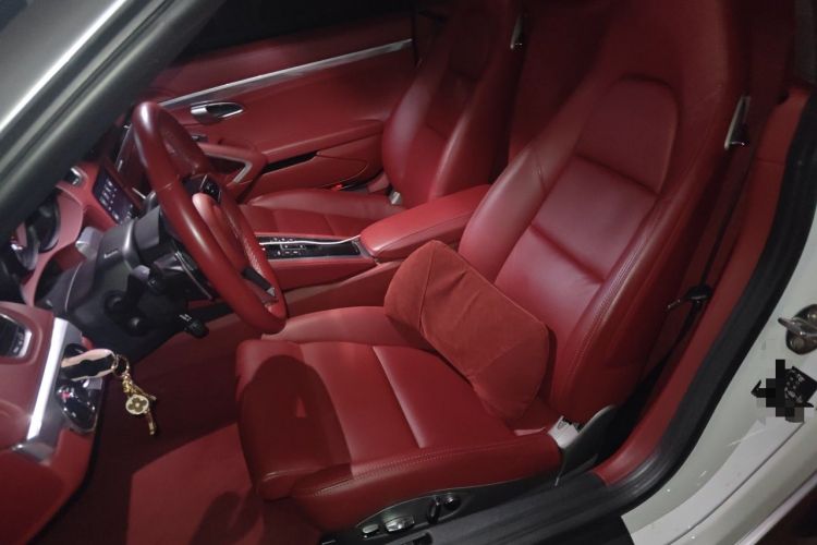 Used Porsche 718 2020 Boxster 2.0T Left Front Seat