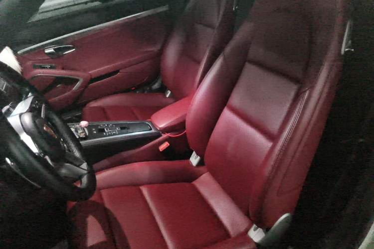 Used Porsche 718 2020 Boxster 2.0T Left Rear Seat