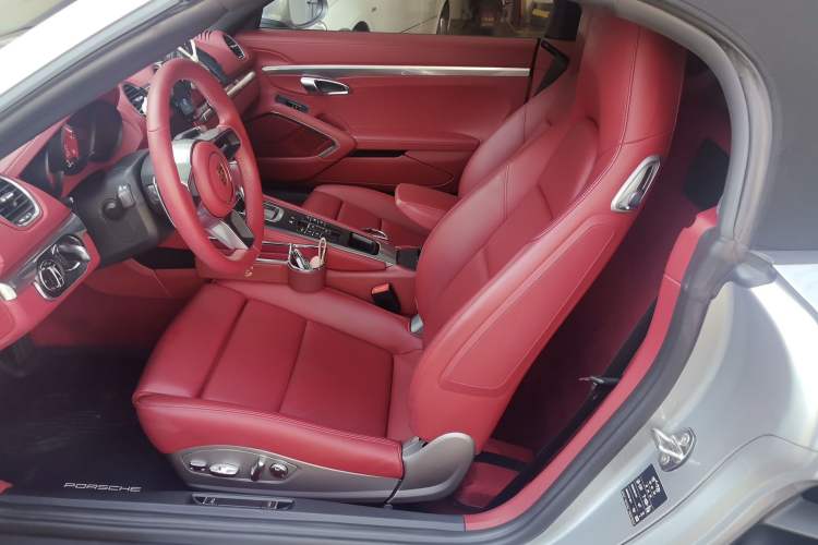 Used Porsche 718 2020 Boxster 2.0T Left Rear Seat