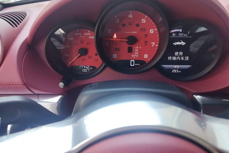 Used Porsche 718 2020 Boxster 2.0T Odometer Close Up