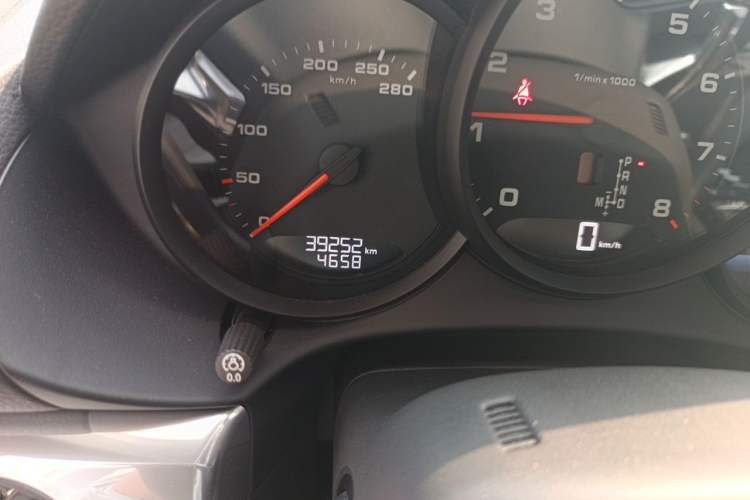 Used Porsche 718 2020 Cayman 2.0T Odometer Close Up