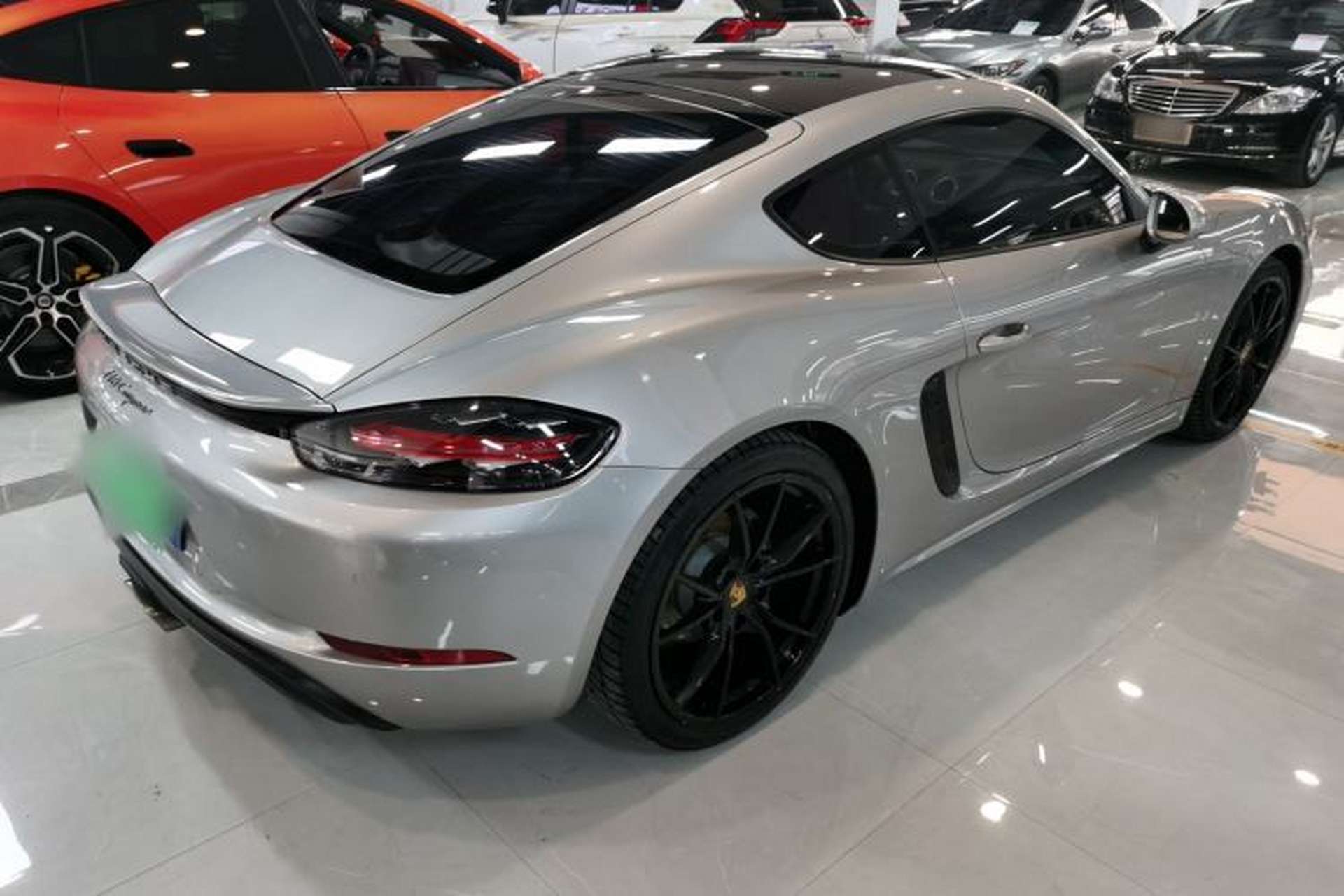 Used Porsche 718 2020 Cayman 2.0T Rear Right 45 Deg