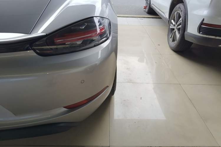 Used Porsche 718 2020 Cayman 2.0T Right Rear Taillight