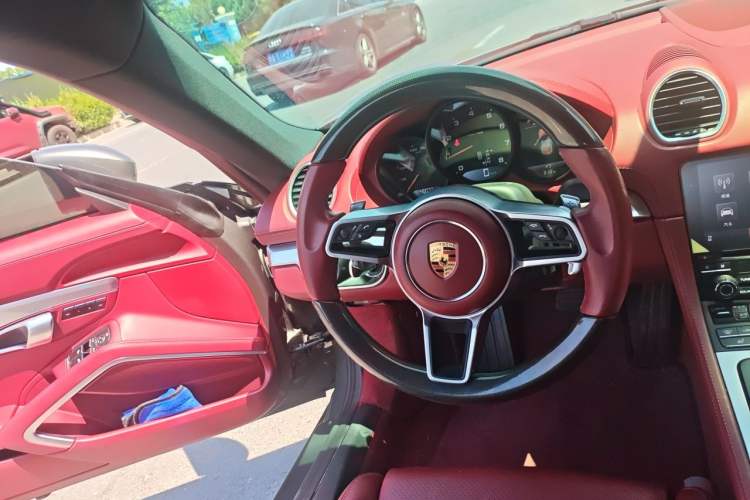 Used Porsche 718 2020 Cayman 2.0T Steering Wheel