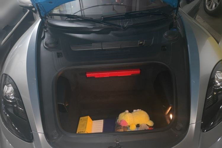 Used Porsche 718 2020 Boxster 2.0T Trunk