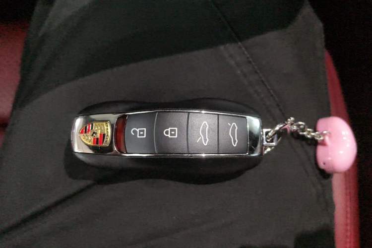 Used Porsche 718 2020 Boxster 2.0T Vehicle Key