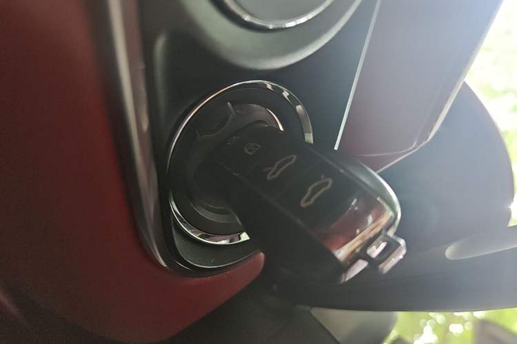 Used Porsche 718 2020 Boxster 2.0T Vehicle Key