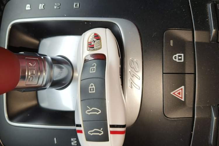 Used Porsche 718 2020 Cayman 2.0T Vehicle Key