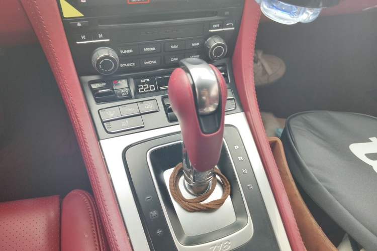 Used Porsche 718 2020 Cayman 2.0T Vehicle Key