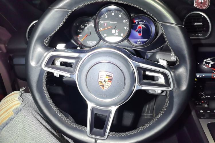 Used Porsche 718 2020 Boxster 2.0T Steering Wheel