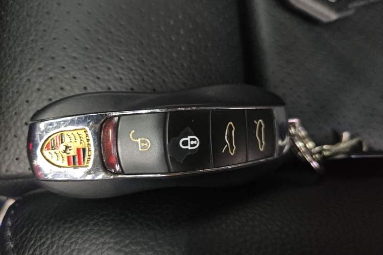 Used Porsche 718 2020 Boxster 2.0T Vehicle Key