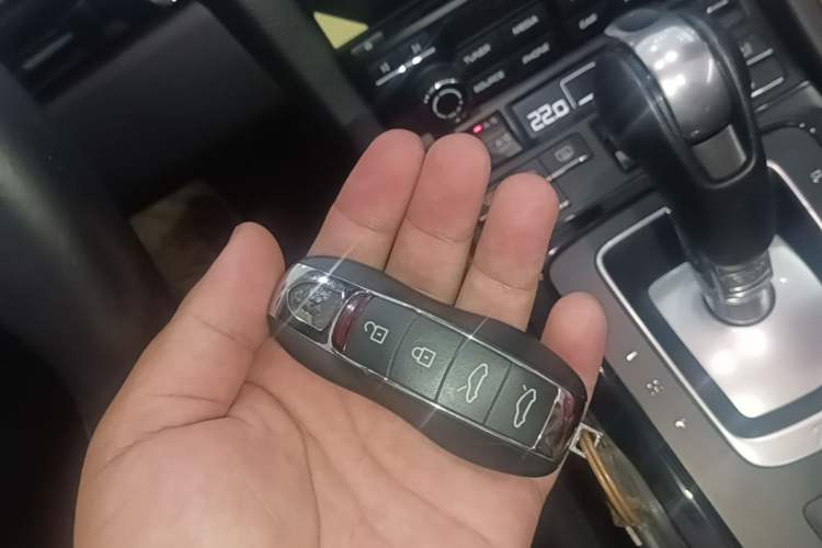 Used Porsche 718 2020 Boxster 2.0T Vehicle Key