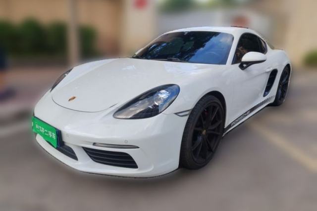 Ojetý Porsche 718 2020 Cayman 2.0T