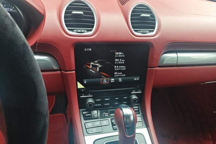 Used Porsche 718 2020 Boxster 2.0T Audio And AC Panel