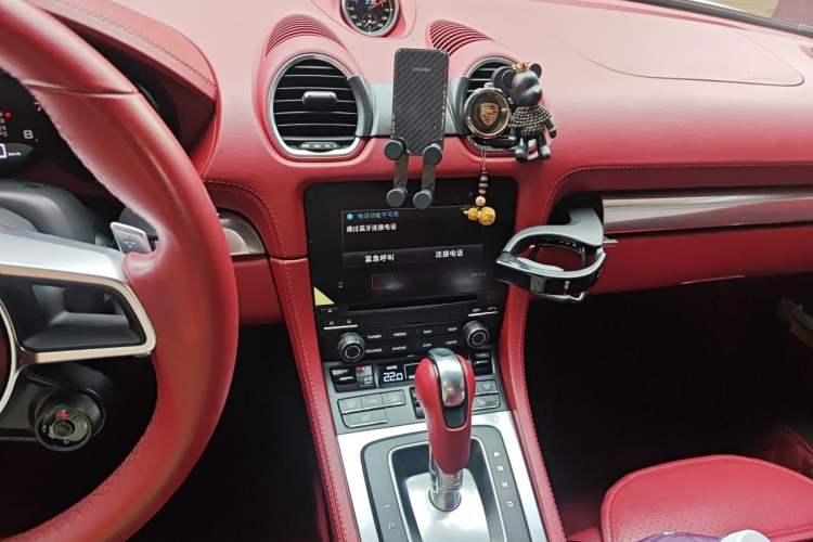 Used Porsche 718 2020 Boxster 2.0T Audio And AC Panel
