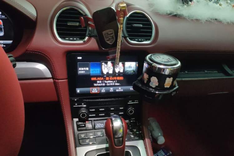 Used Porsche 718 2020 Boxster 2.0T Audio And AC Panel