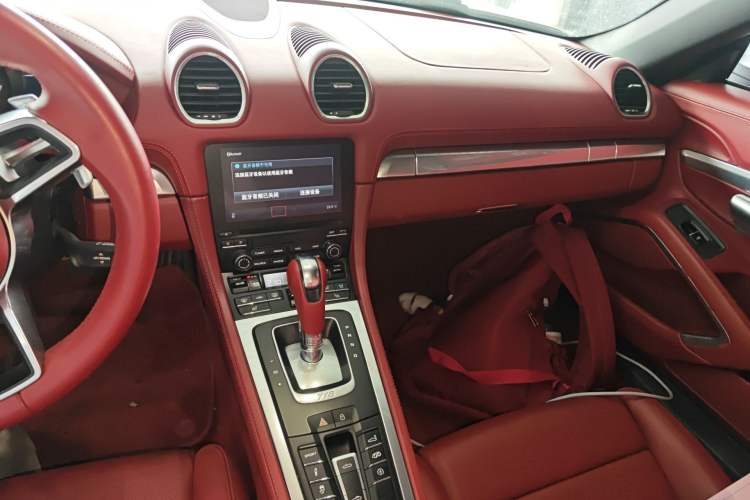 Used Porsche 718 2020 Boxster 2.0T Audio And AC Panel