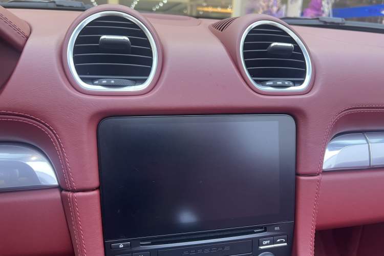 Used Porsche 718 2020 Boxster 2.0T Audio And AC Panel