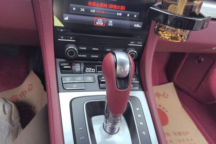 Used Porsche 718 2020 Cayman 2.0T Audio And AC Panel