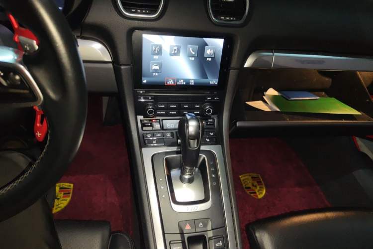 Used Porsche 718 2020 Boxster 2.0T Audio And AC Panel