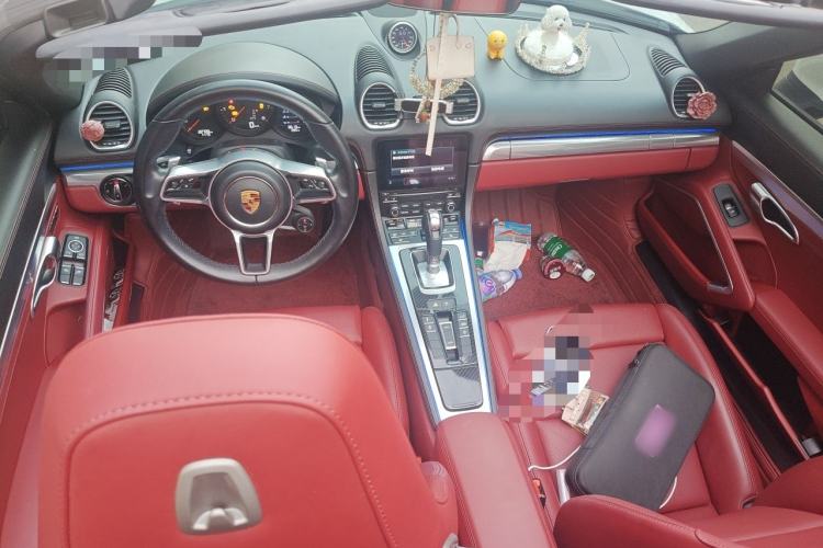 Used Porsche 718 2020 Boxster 2.0T Center Console