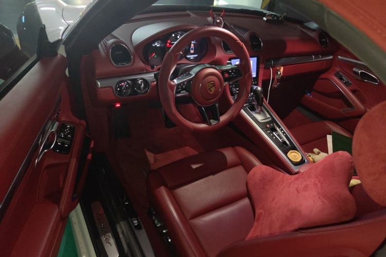 Used Porsche 718 2020 Boxster 2.0T Center Console