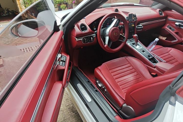 Used Porsche 718 2020 Boxster 2.0T Driver Seat
